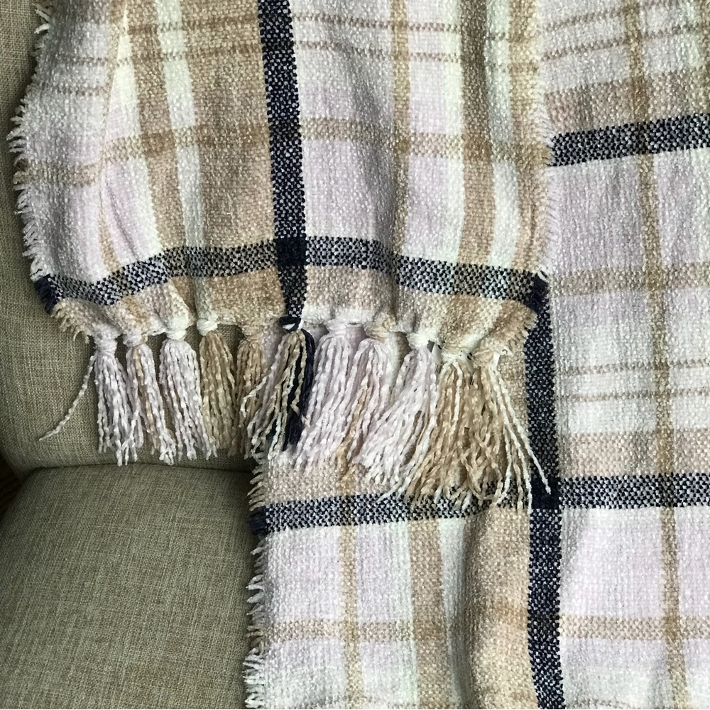 Charter club pink and cream scarf